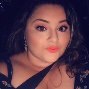 Meet your Posher, Liz